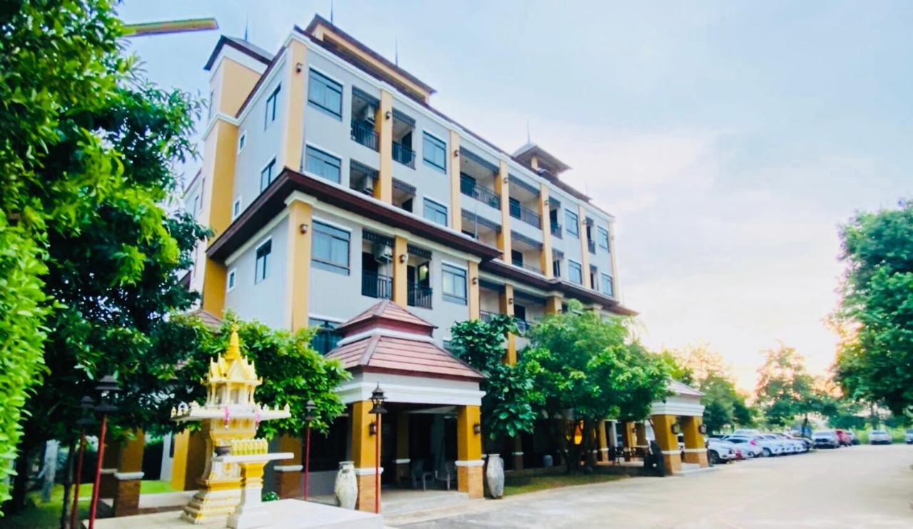 The Green Residence 304 Si Maha Phot Exterior foto
